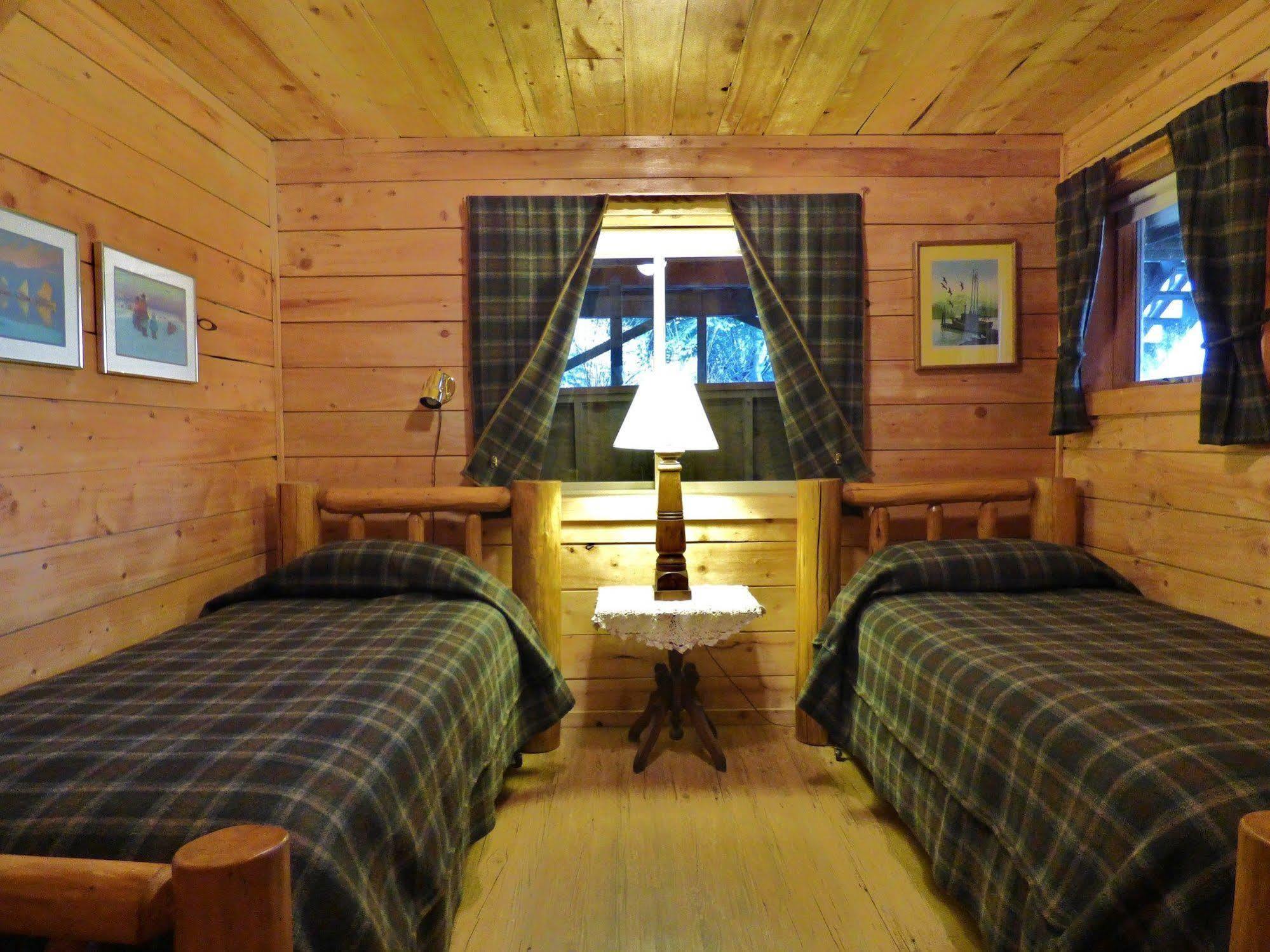 Juneberry Lodge Homer Εξωτερικό φωτογραφία