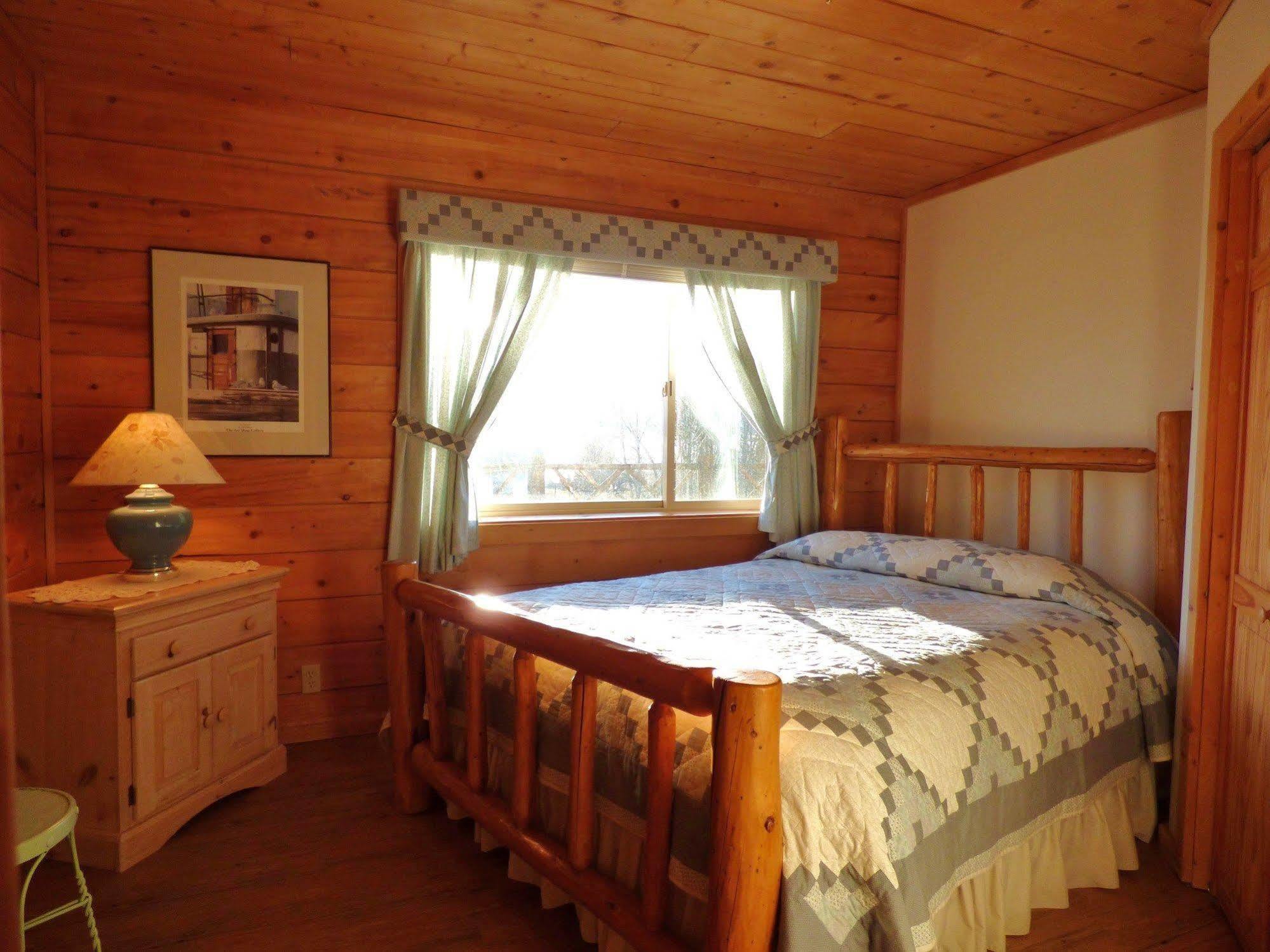Juneberry Lodge Homer Εξωτερικό φωτογραφία